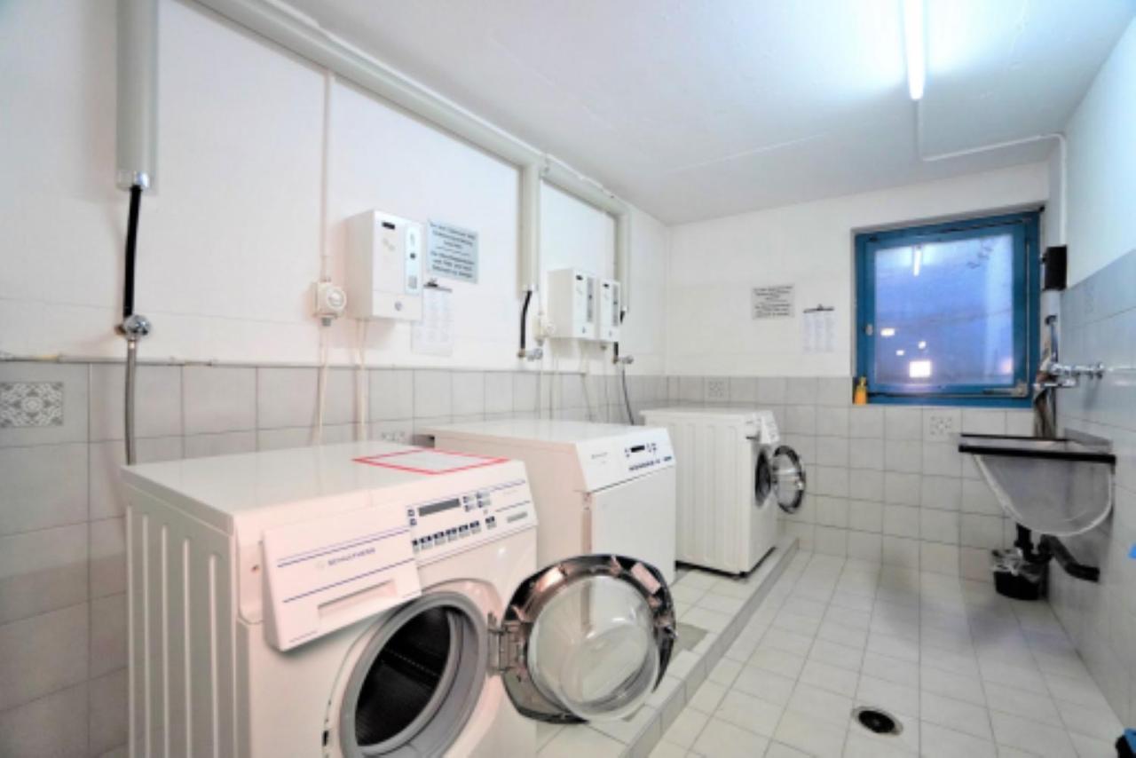 Lovely 1-Bedroom Vacation Studio Apartment With Pool And Sauna Laax Exterior foto